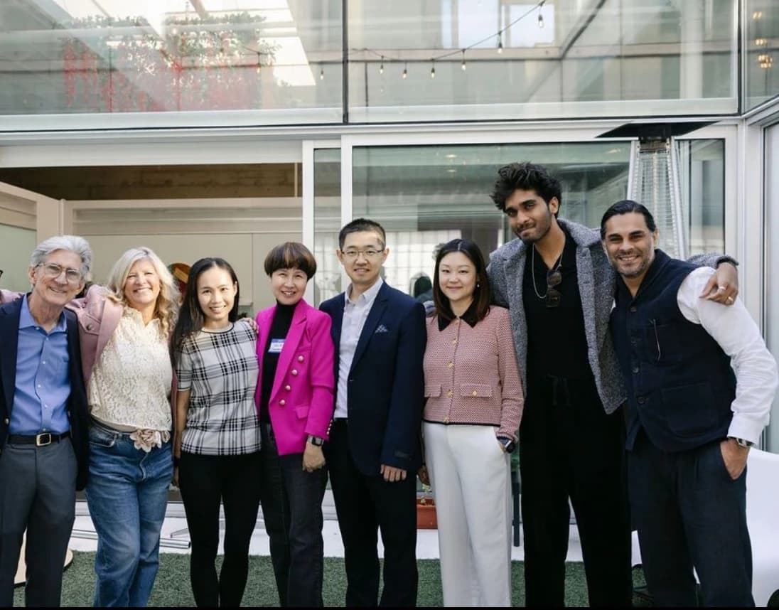 A group photo outside the SF Tech Week venue.